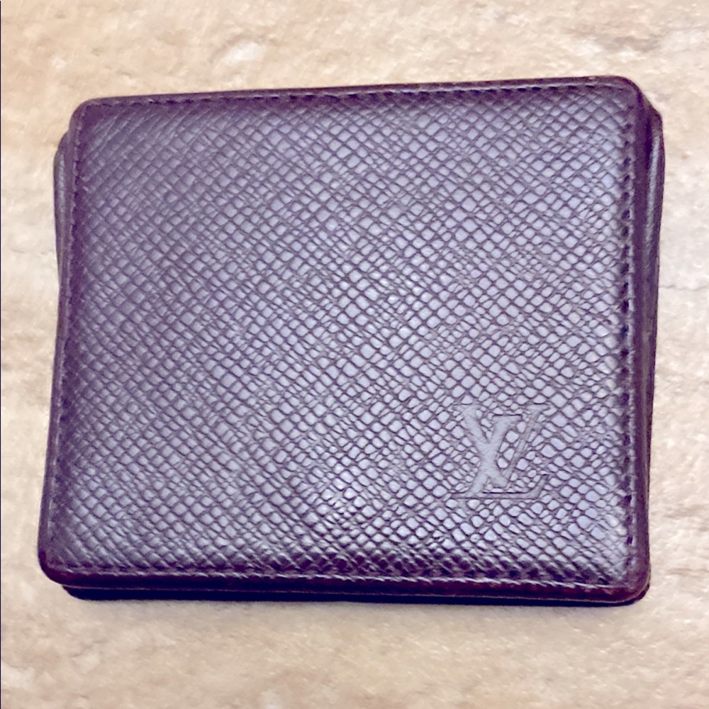 LOUIS VUITTON Brown Taiga Porte-Monnaie Boite Coin Purse in EUC
